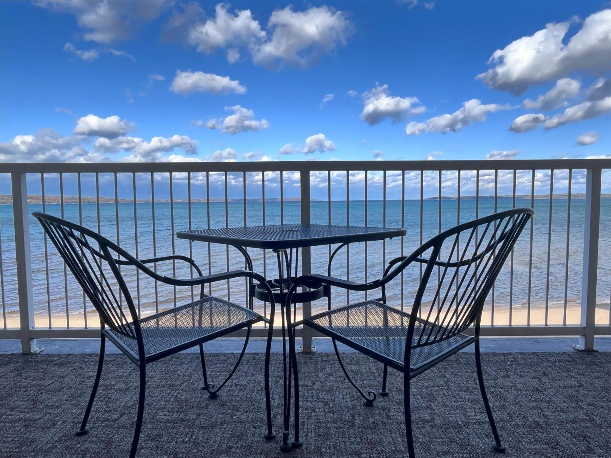 Pinestead Reef Resort Traverse City Dış mekan fotoğraf