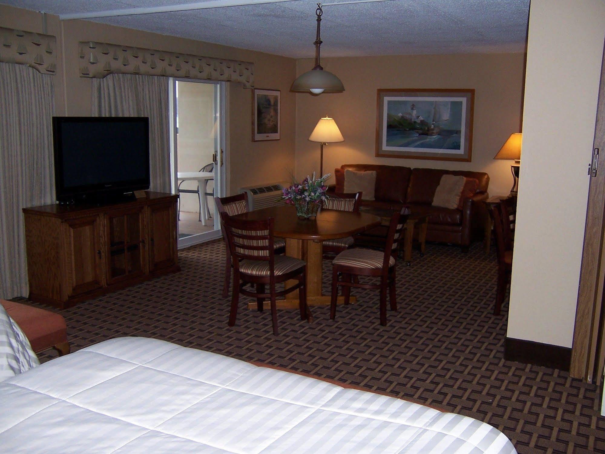 Pinestead Reef Resort Traverse City Dış mekan fotoğraf
